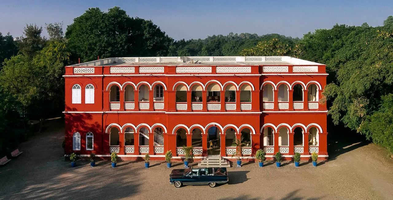 Orchard Palace Gondal Exterior foto